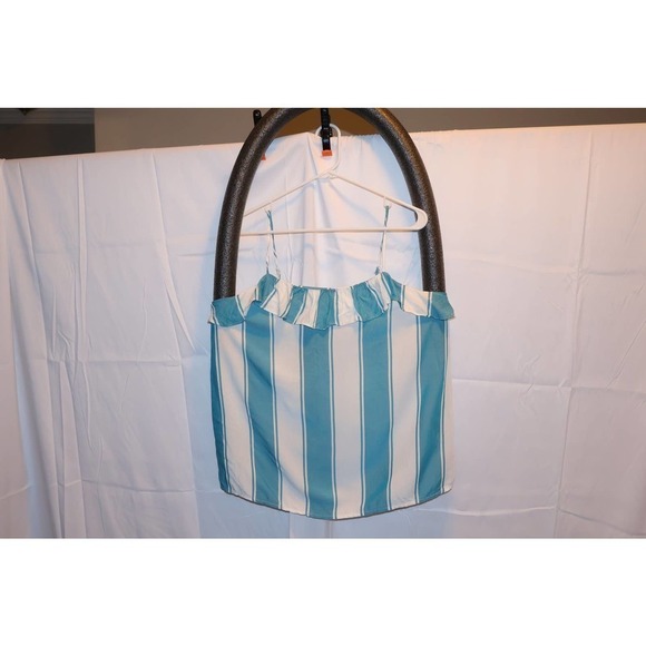 Old Navy ruffle Cami White Blue Vertical Stripe - Picture 10 of 14